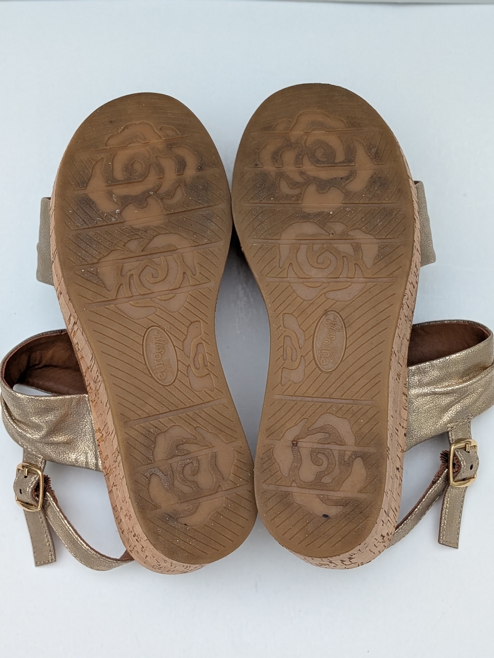 Eurosoft By Sofft Kahley Metallic Gold Cork Wedge Slingback Sandal - Picture 4 of 5